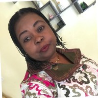 Julie Lunzihirwa