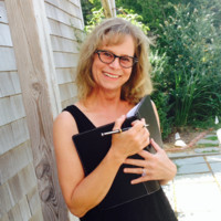 Lori Lowe