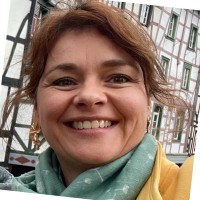 Esra Gelders