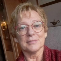 Anneke Helder