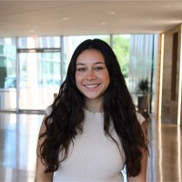 Alysse Harrell, Eit