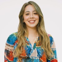 Maria Carolina Santos