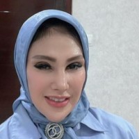 Susanti Agustina, Sh, Mh