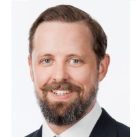 Christopher Flynn, Cfa