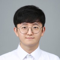 우현웅