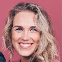 Linda Van Rooijen