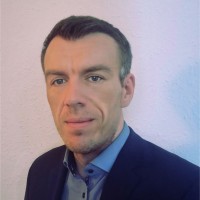 Andreas L.