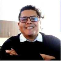 LUIS ALBERTO VEGA CASTRO