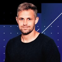Dr. Dominik Dellermann
