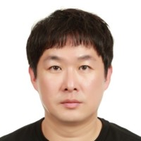 Chris lee
