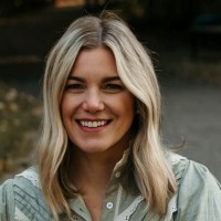 Lindsey W