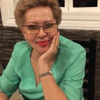 Ruth Seni