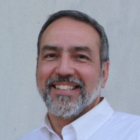 Peter Gil