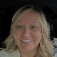 Andrea L Buck