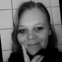 Simone Van Strien