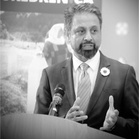 Dr Waqar Azmi Obe