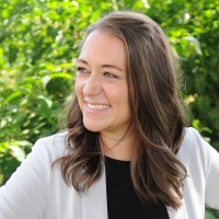 Jeanie Kohl, Mba