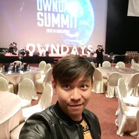 Alex Tiew