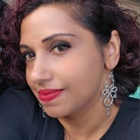 Shanesz RoseMarie Navaratne