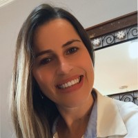 Adriana Takafuji