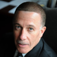 Dr. Walter Diaz