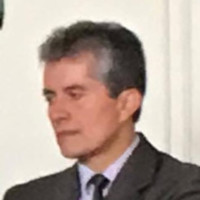 César R.