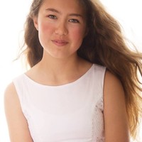 Isabelle Adams
