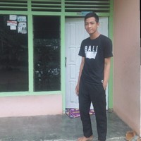 Ade Bagus Setiawan