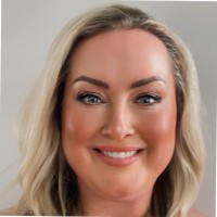 Erika Rychwalski, Mba