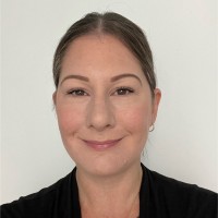 Lisa Robic, MSW, RSW, CTTS