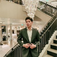 Michael Vasquez