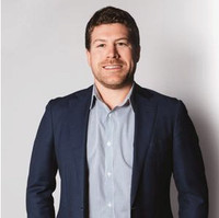 Alistair Eyres