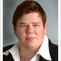 Eva Hölzl