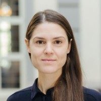Paula Roth