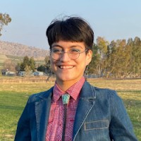 Olive Flores