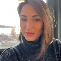 Roberta Case