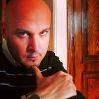 Babak R