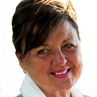 Caroline Devereux