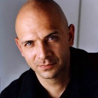 Ari Tomais