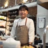 Laurence Tan