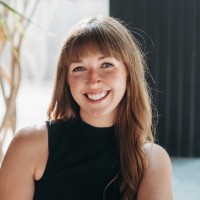 Stephanie Larson