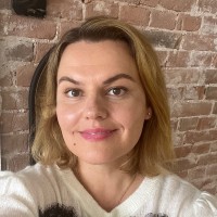 Alina De Groot