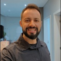 Vanderly Schneckenberg Marques