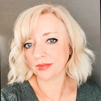 Lorraine Mire