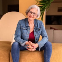 Kirsten Walgreen ☀️
