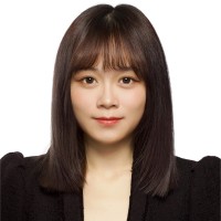 Xinyi Zeng