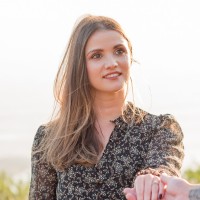 Chloè Tara Miskey