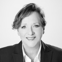 Simone Schmid