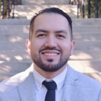 Luis Olmos