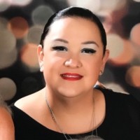 Vanessa Canales